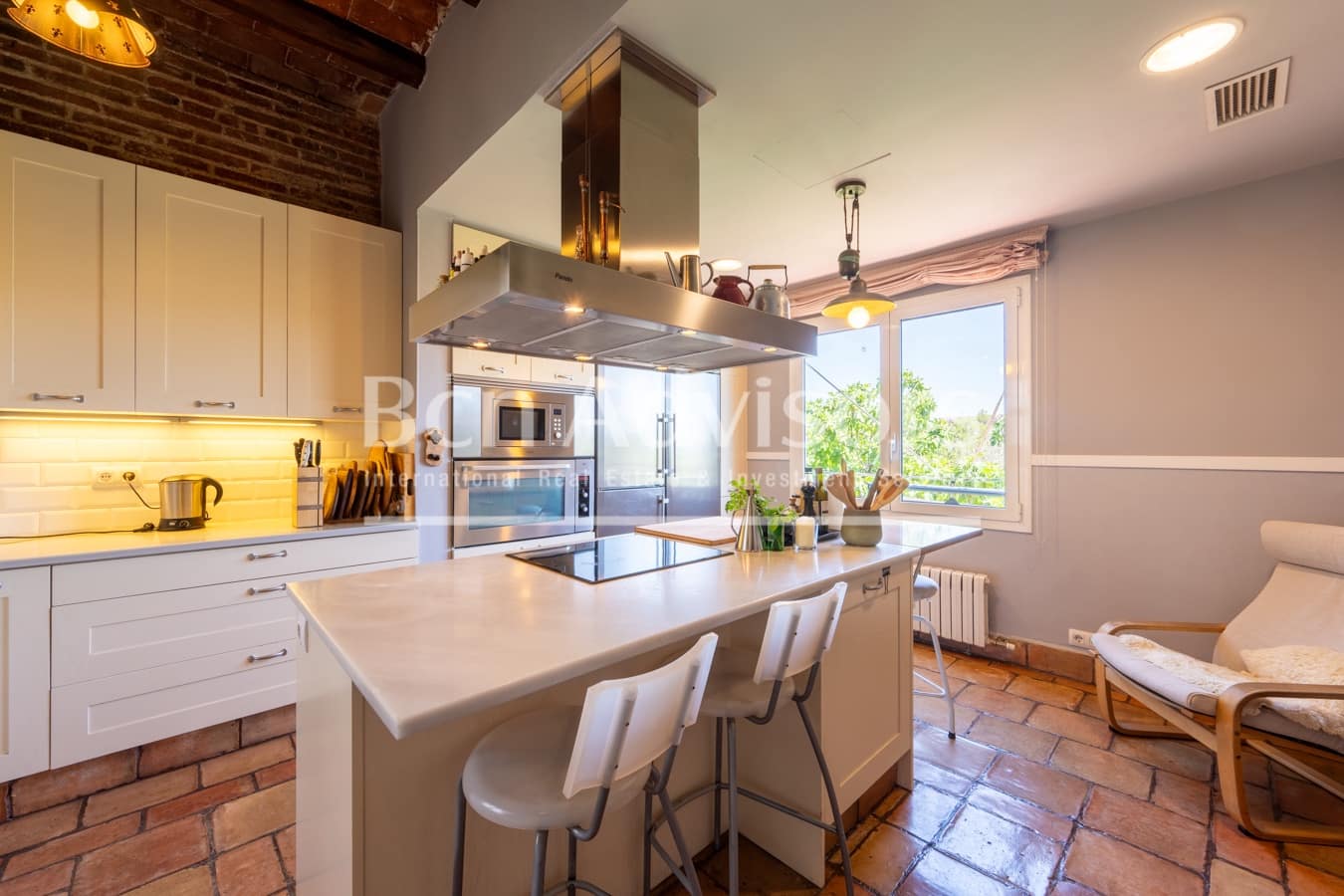 4 soveværelse Lejlighed til salg i Barcelona by med garage - € 1.080.000 (Ref: 9878217)
