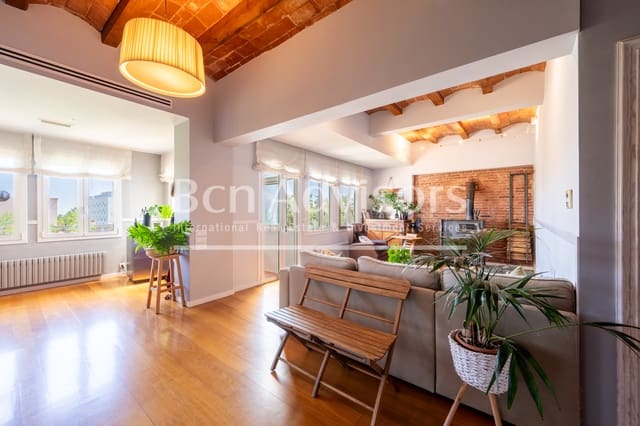 4 soveværelse Lejlighed til salg i Vallcarca i Els Penitents, Barcelona by med garage - € 1.080.000 (Ref: 9878217)