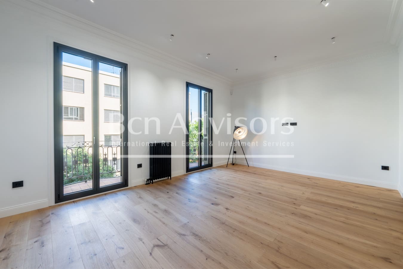 3 soveværelse Lejlighed til salg i Barcelona by - € 1.290.000 (Ref: 9880734)