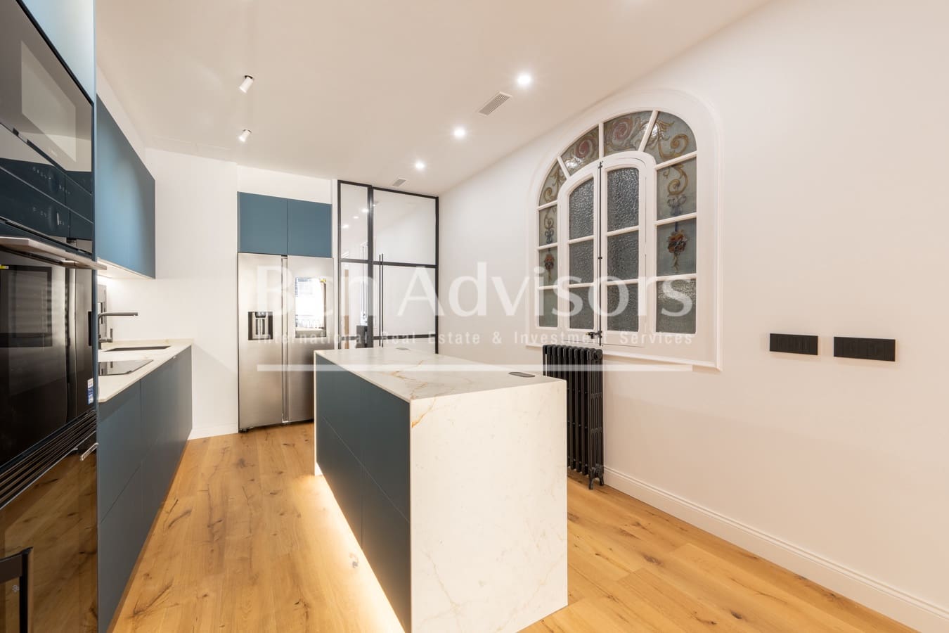 3 soveværelse Lejlighed til salg i Barcelona by - € 1.290.000 (Ref: 9880734)