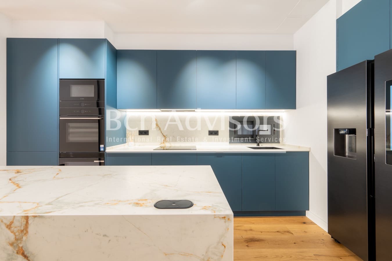 3 soveværelse Lejlighed til salg i Barcelona by - € 1.290.000 (Ref: 9880734)