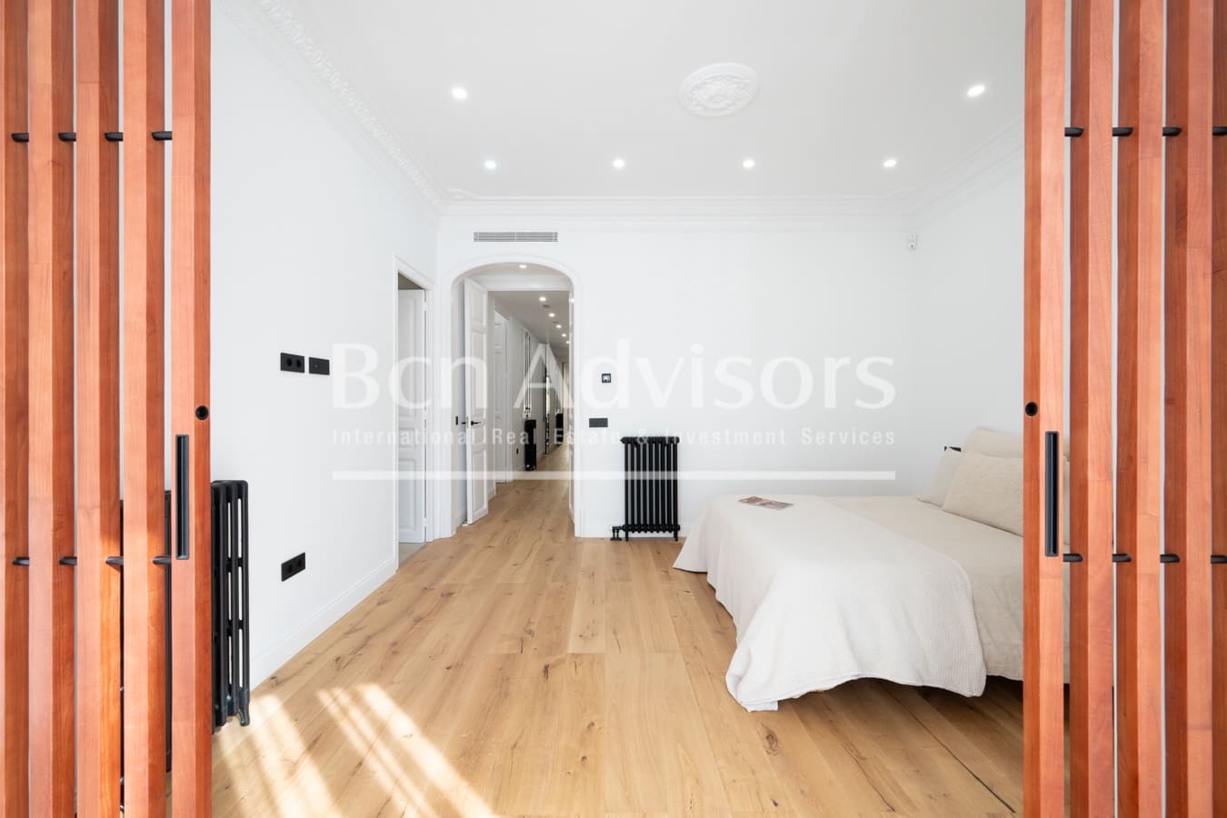 3 soveværelse Lejlighed til salg i Barcelona by - € 1.290.000 (Ref: 9880734)