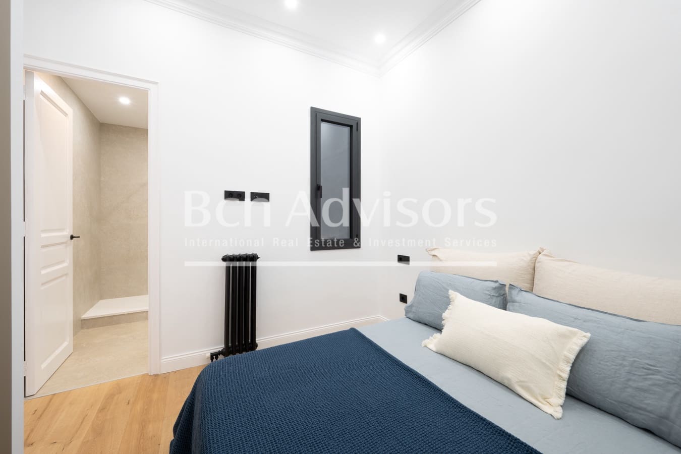 3 soveværelse Lejlighed til salg i Barcelona by - € 1.290.000 (Ref: 9880734)