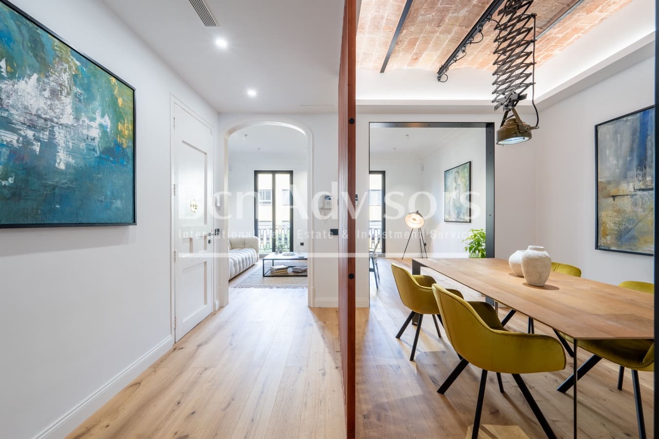 3 bedroom Apartment for sale in Barcelona city - € 1,250,000 (Ref: 9880734)
