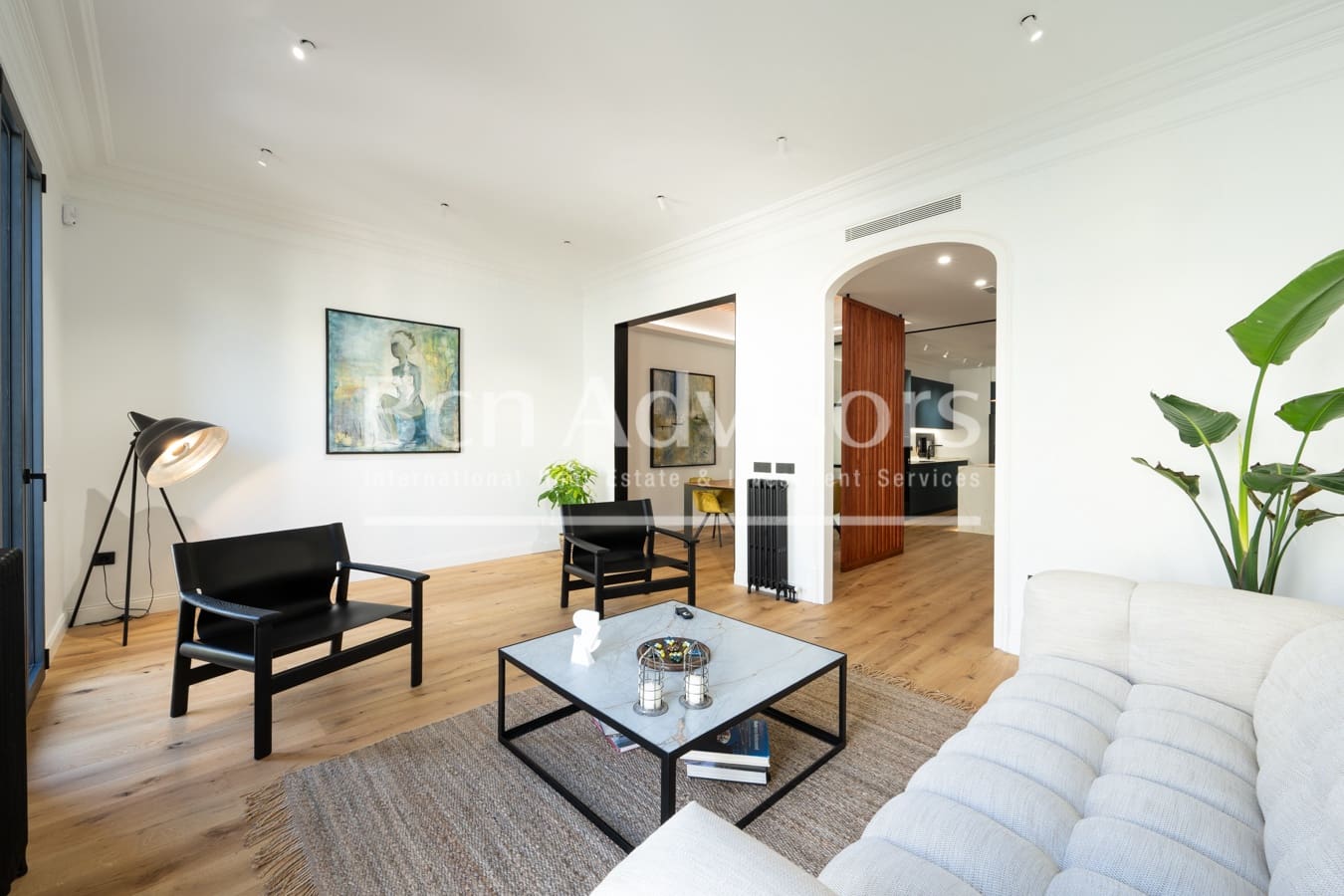 3 bedroom Apartment for sale in Barcelona city - € 1,250,000 (Ref: 9880734)