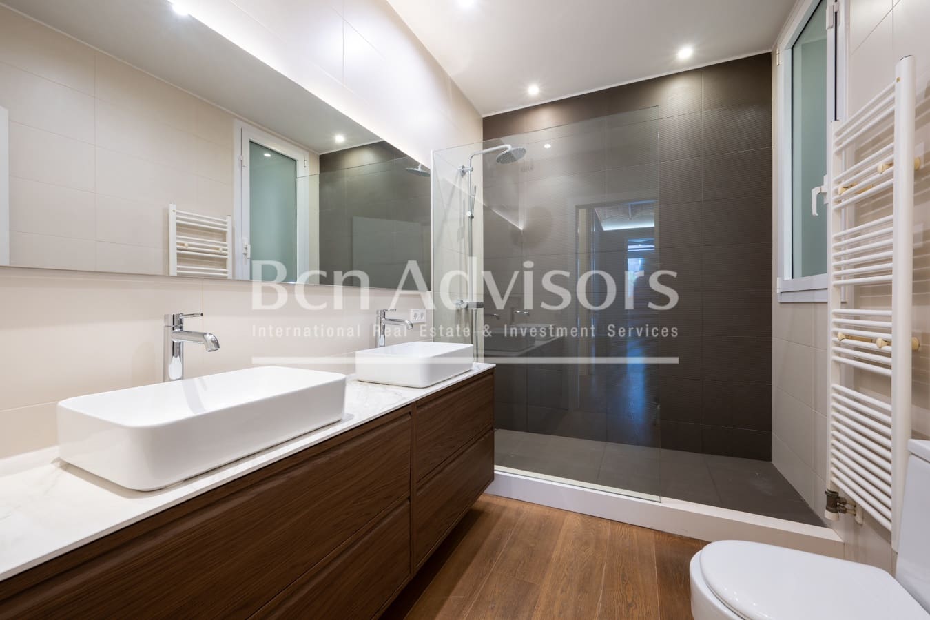 Apartamento de 3 habitaciones en Barcelona ciudad en venta - 1.850.000 € (Ref: 9884321)