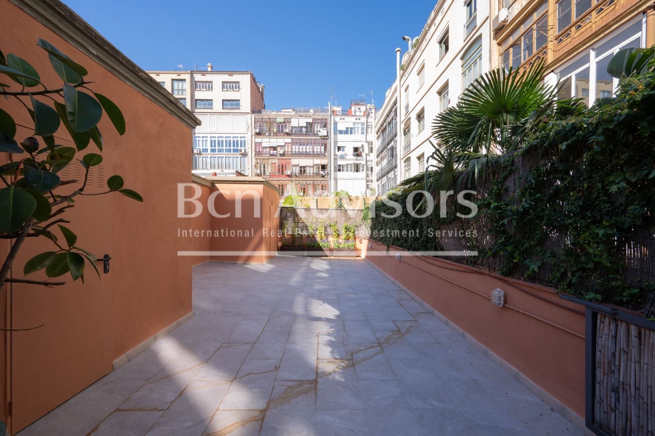 Apartamento de 3 habitaciones en Barcelona ciudad en venta - 1.850.000 € (Ref: 9884321)