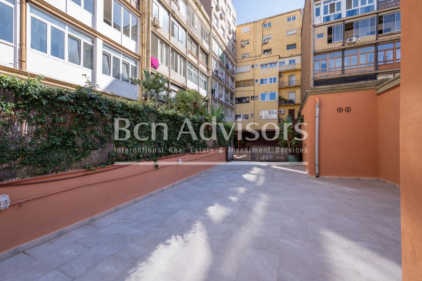 Apartamento de 3 habitaciones en Barcelona ciudad en venta - 1.850.000 € (Ref: 9884321)