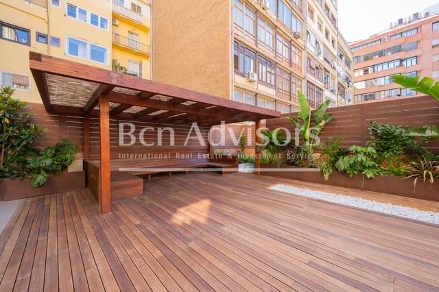 Apartamento de 3 habitaciones en L'Antiga Esquerra de L'Eixample, Barcelona ciudad en venta - 1.850.000 € (Ref: 9884321)