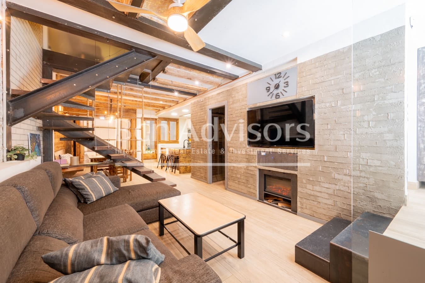 4 Zimmer Apartment zu verkaufen in Barcelona Stadt - 450.000 € (Ref: 9889994)