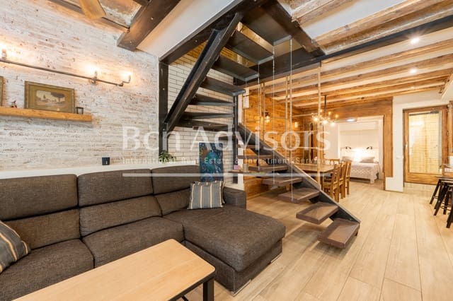 4 Zimmer Apartment zu verkaufen in El Raval, Barcelona Stadt - 450.000 € (Ref: 9889994)