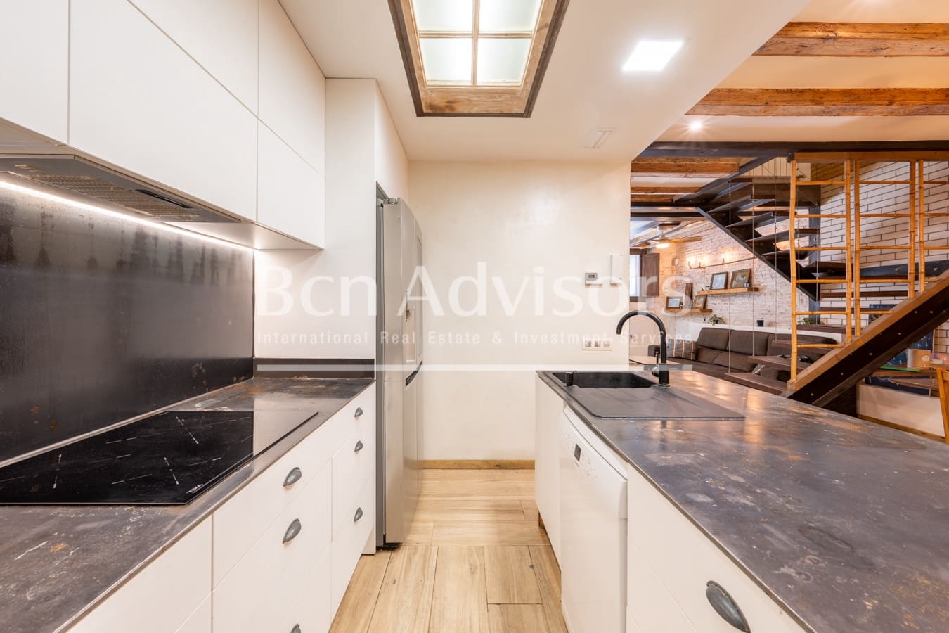 4 Zimmer Apartment zu verkaufen in Barcelona Stadt - 450.000 € (Ref: 9889994)