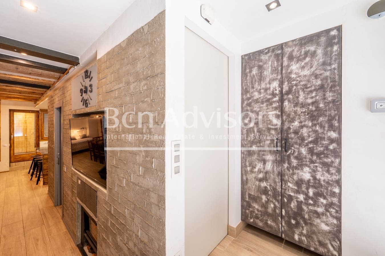 4 Zimmer Apartment zu verkaufen in Barcelona Stadt - 450.000 € (Ref: 9889994)