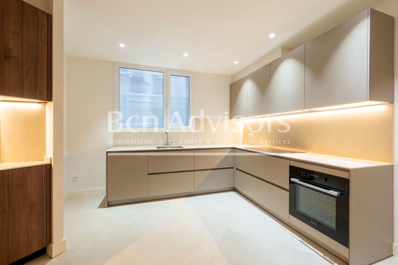 5 soverom Leilighet til salgs i Barcelona by - € 1 590 000 (Ref: 9889995)