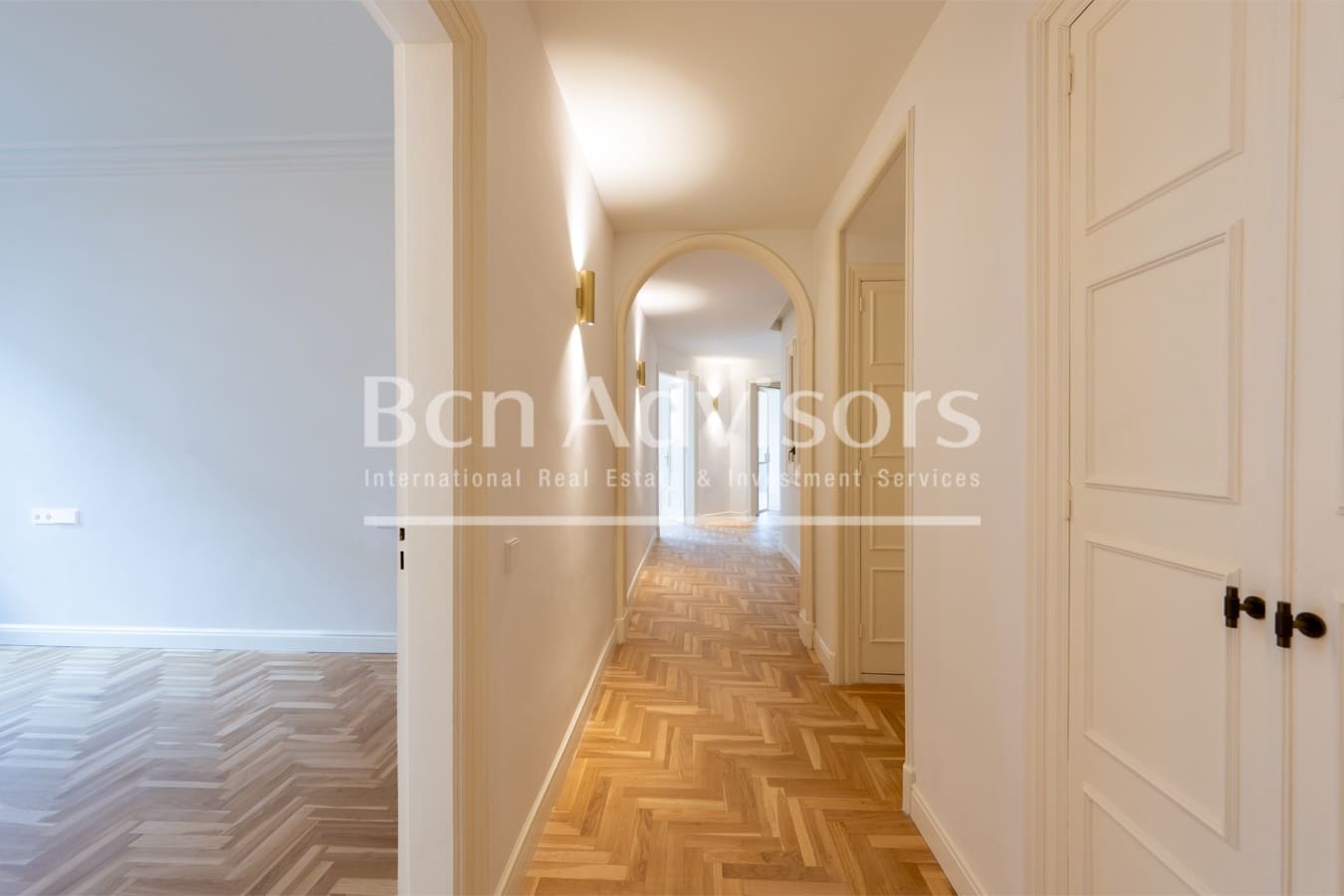 5 soverom Leilighet til salgs i Barcelona by - € 1 590 000 (Ref: 9889995)