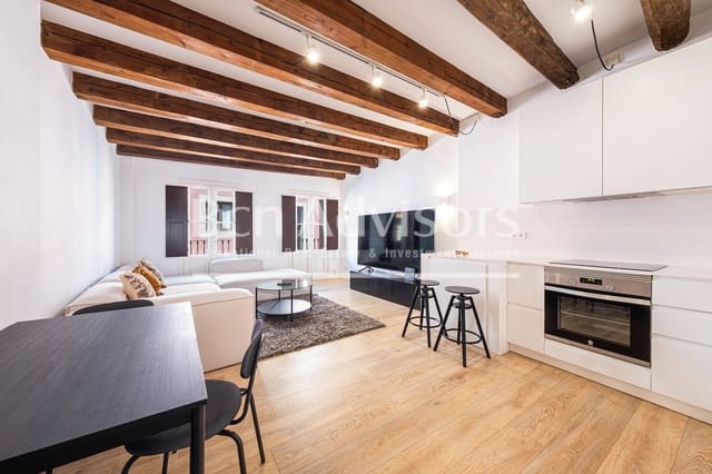 2 soverom Penthouse til salgs i El Barri Gòtic, Barcelona by - € 700 000 (Ref: 9891918)