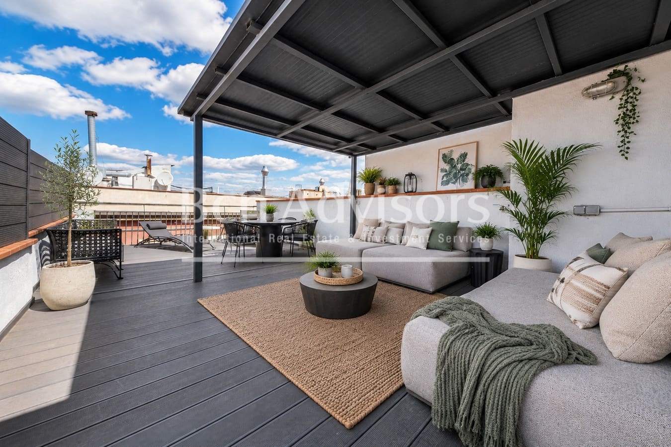 2 soverom Penthouse til salgs i Barcelona by - € 700 000 (Ref: 9891918)