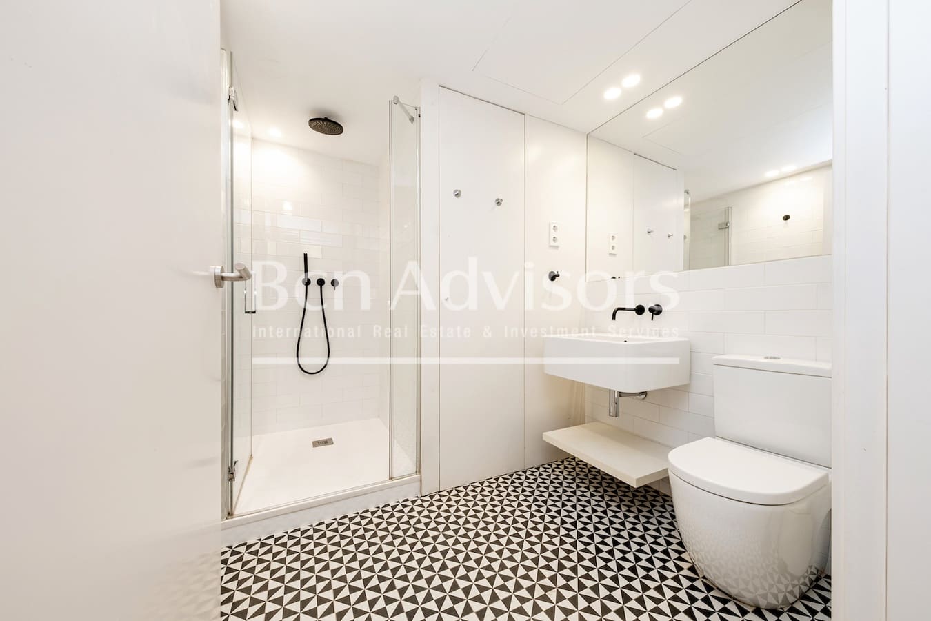 2 soverom Penthouse til salgs i Barcelona by - € 700 000 (Ref: 9891918)