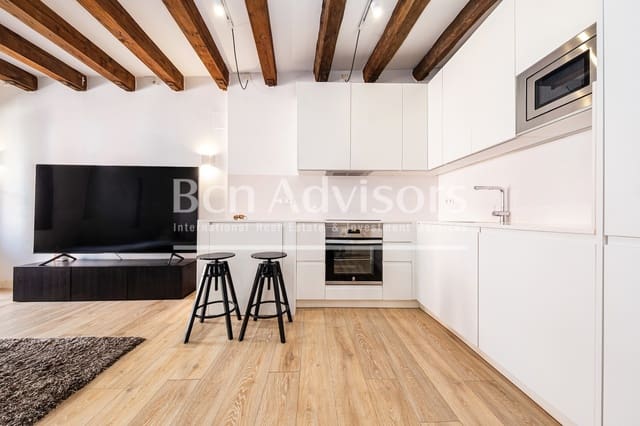 2 soverom Penthouse til salgs i El Barri Gòtic, Barcelona by - € 700 000 (Ref: 9891918)