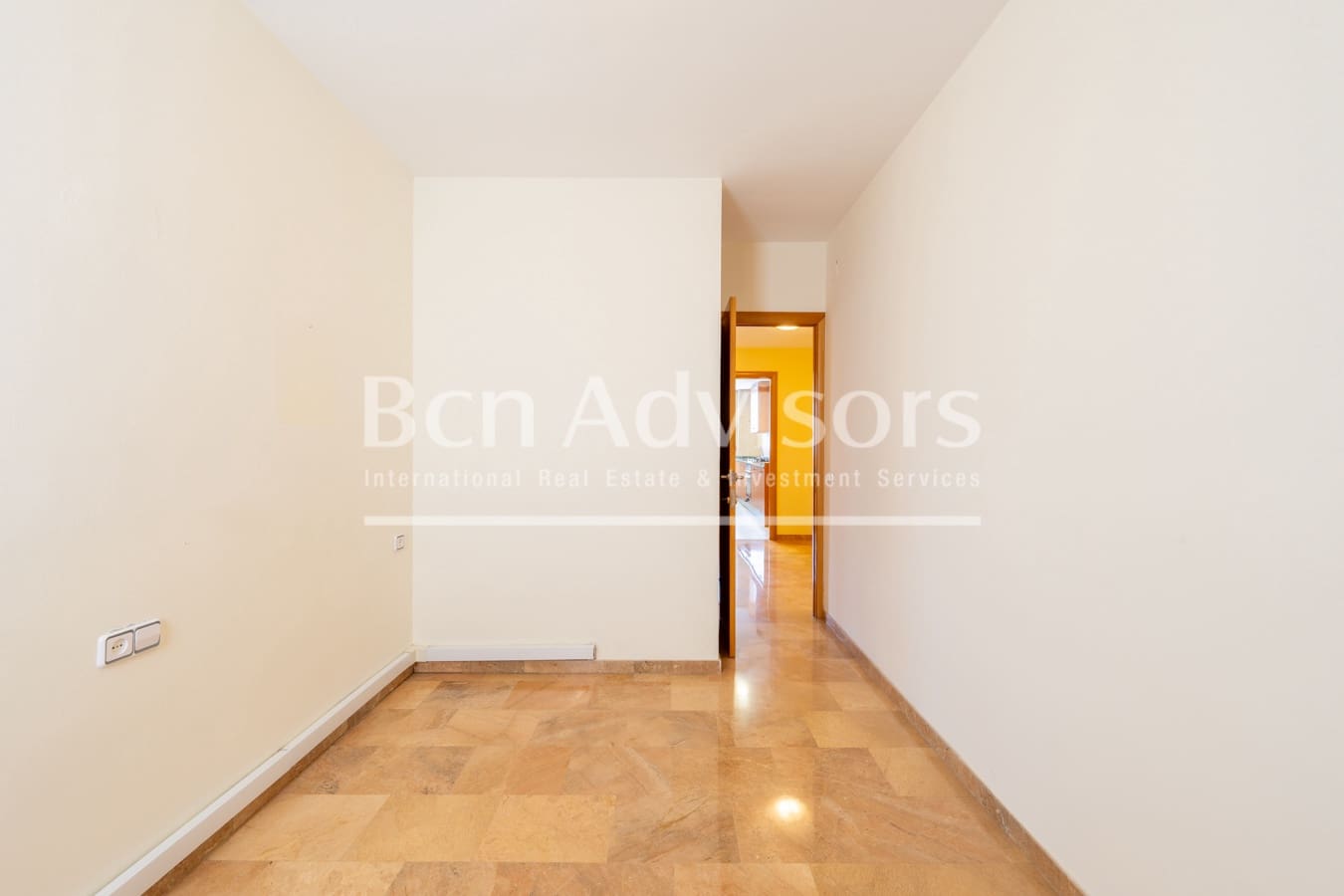 Apartamento de 3 habitaciones en Barcelona ciudad en venta - 690.000 € (Ref: 9894067)