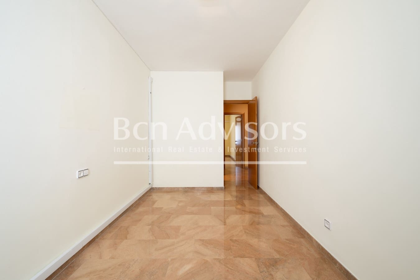Apartamento de 3 habitaciones en Barcelona ciudad en venta - 690.000 € (Ref: 9894067)