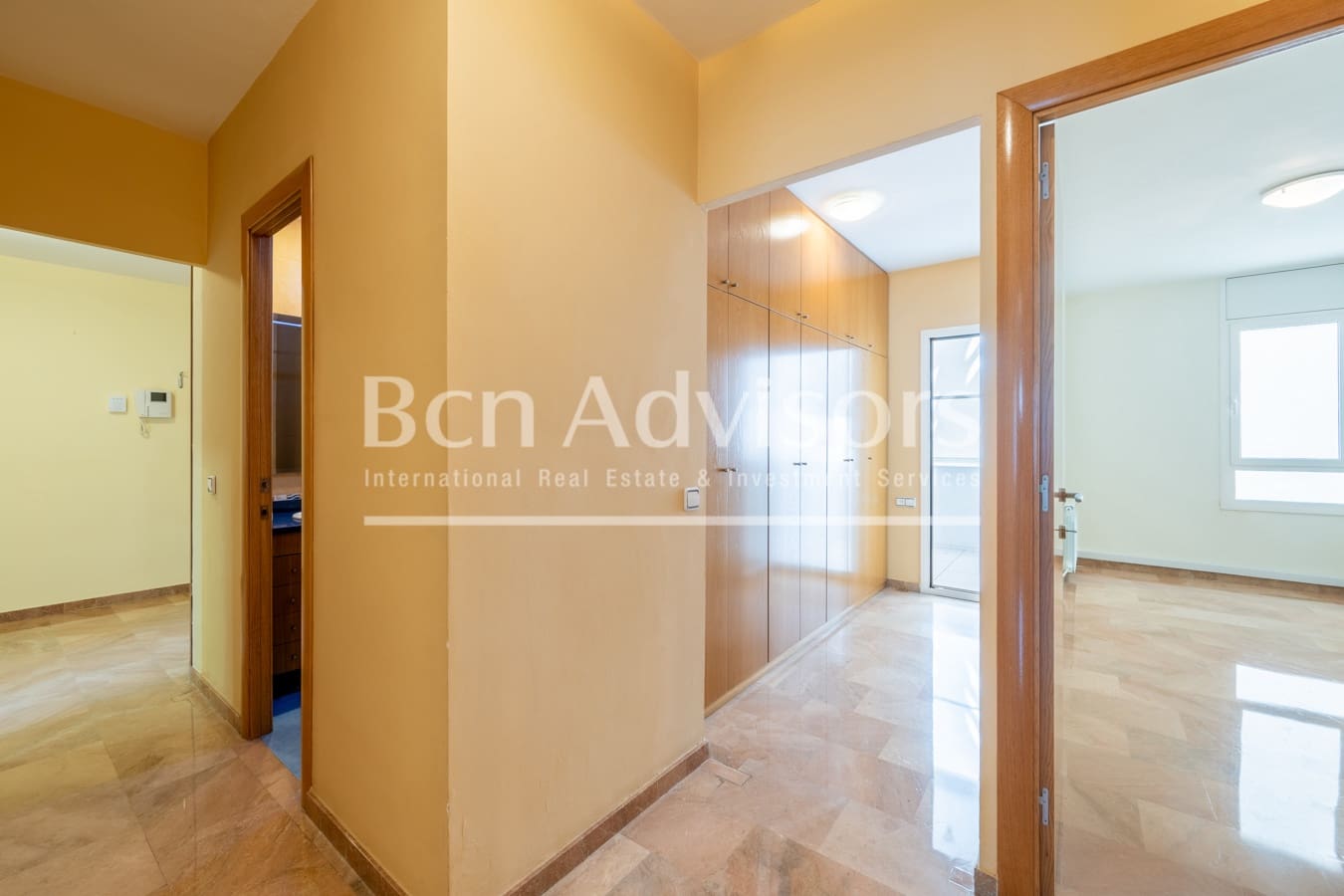 Apartamento de 3 habitaciones en Barcelona ciudad en venta - 690.000 € (Ref: 9894067)