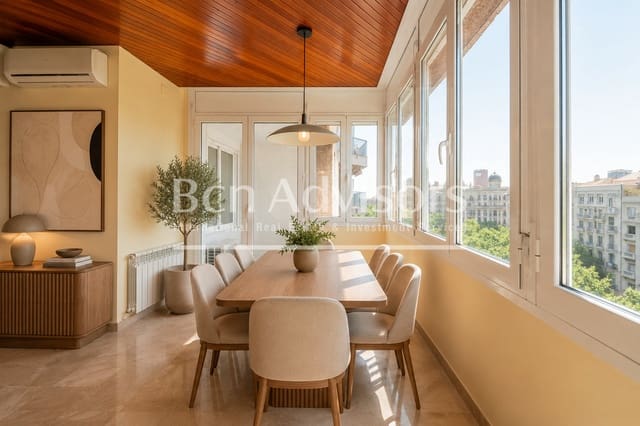 Apartamento de 3 habitaciones en Sant Antoni, Barcelona ciudad en venta - 690.000 € (Ref: 9894067)
