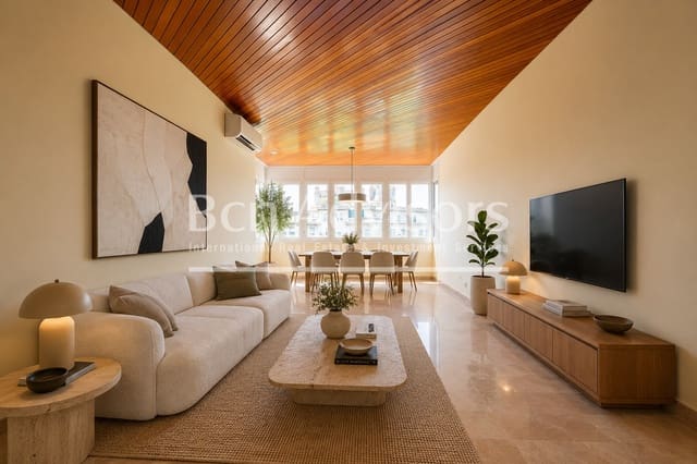 Apartamento de 3 habitaciones en Sant Antoni, Barcelona ciudad en venta - 690.000 € (Ref: 9894067)