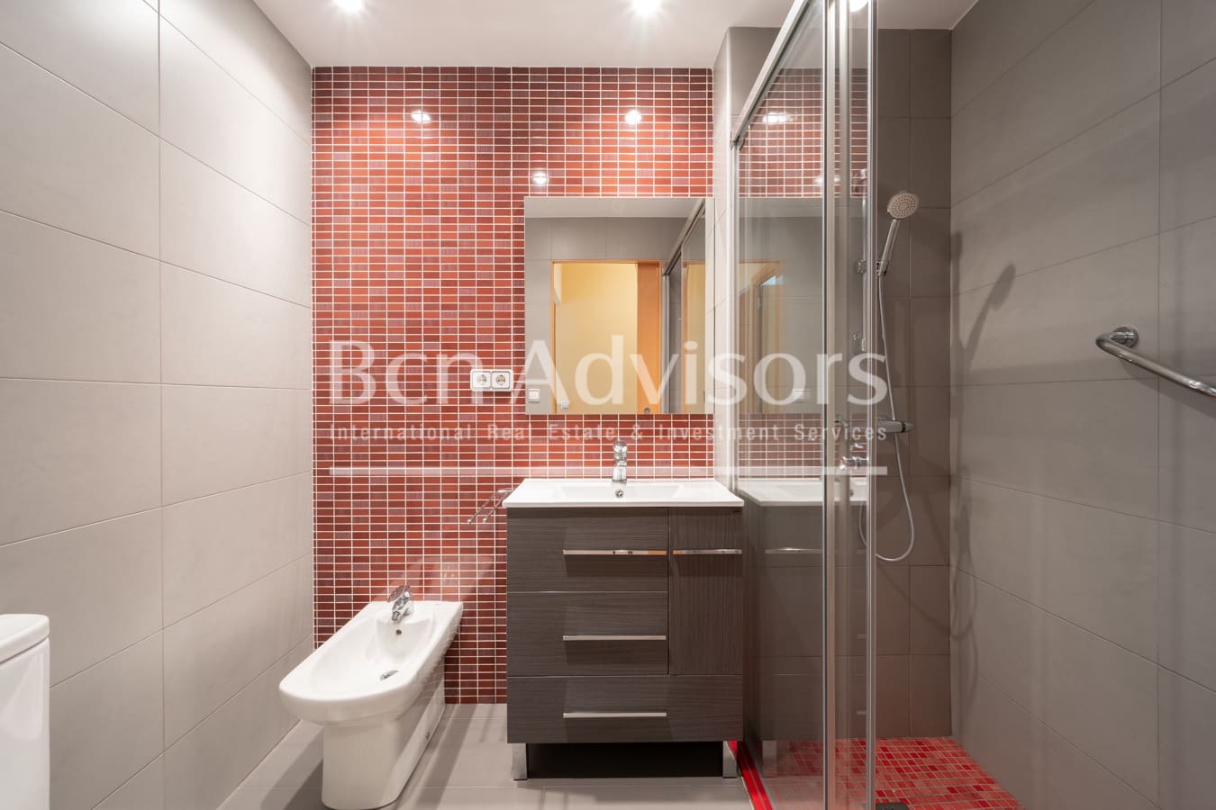 Apartamento de 3 habitaciones en Barcelona ciudad en venta - 690.000 € (Ref: 9894067)