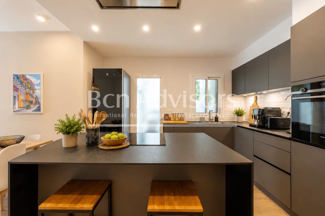 3 soverom Leilighet til salgs i Barcelona by med garasje - € 695 000 (Ref: 9899263)