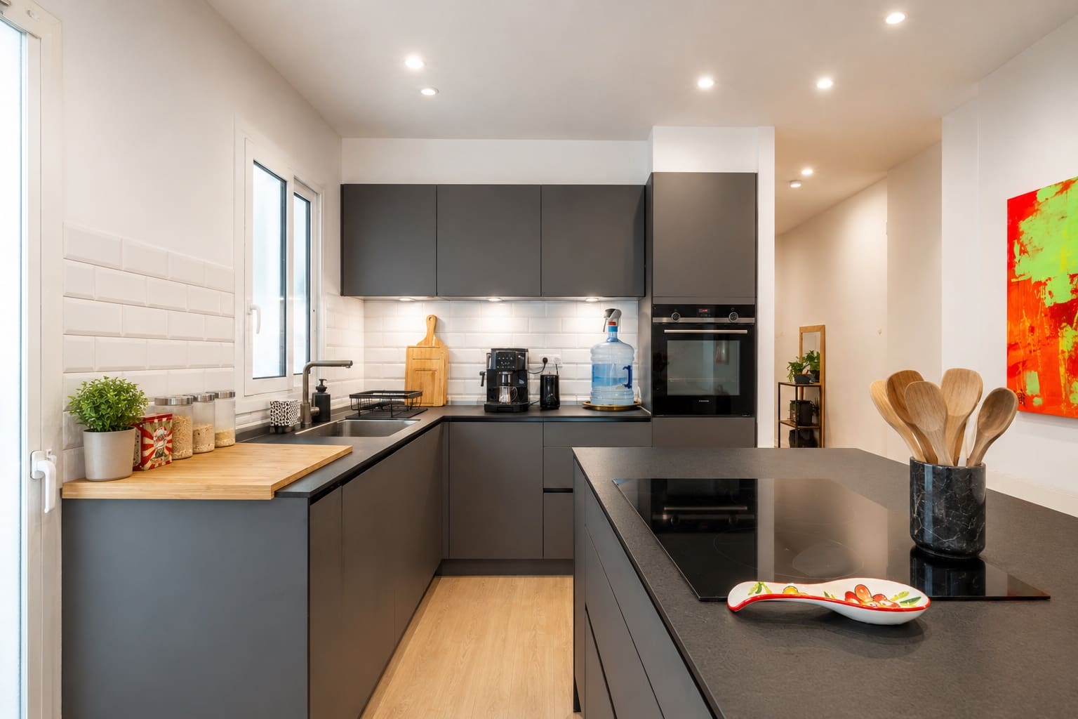 3 soverom Leilighet til salgs i Barcelona by med garasje - € 695 000 (Ref: 9899263)