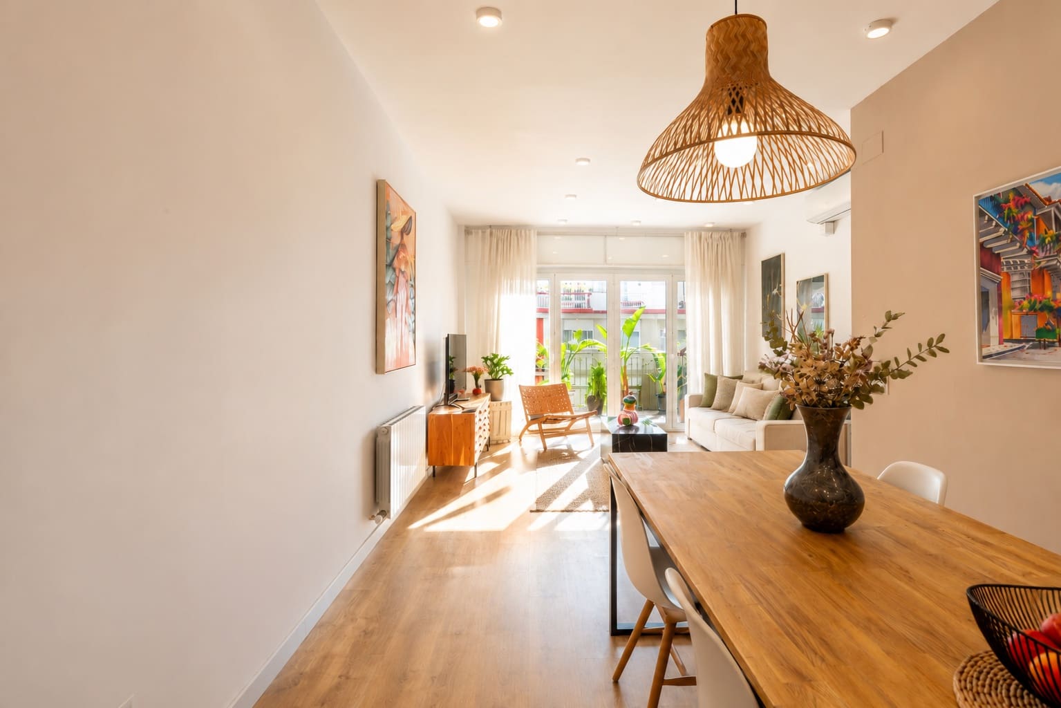 3 soverom Leilighet til salgs i Barcelona by med garasje - € 695 000 (Ref: 9899263)