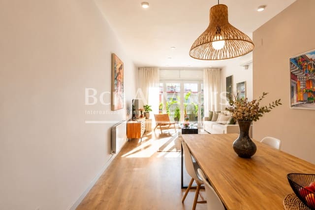 3 makuuhuone Huoneisto myytävänä paikassa La Nova Esquerra de L'Eixample, Barcelona kaupunki mukana 
autotalli - 695 000 € (Ref: 9899263)