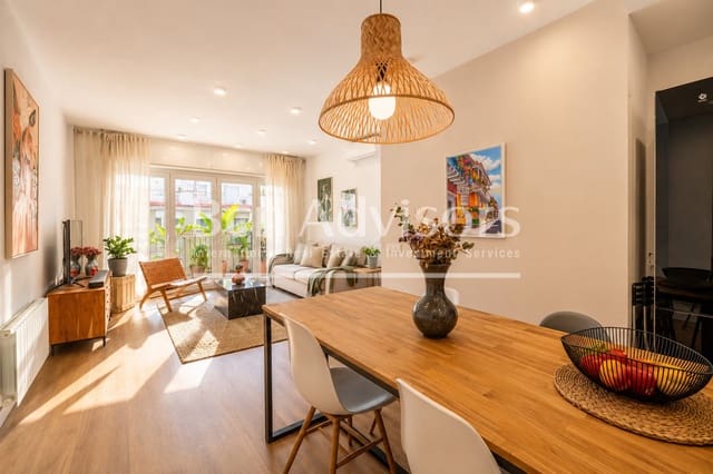 3 makuuhuone Huoneisto myytävänä paikassa La Nova Esquerra de L'Eixample, Barcelona kaupunki mukana 
autotalli - 695 000 € (Ref: 9899263)