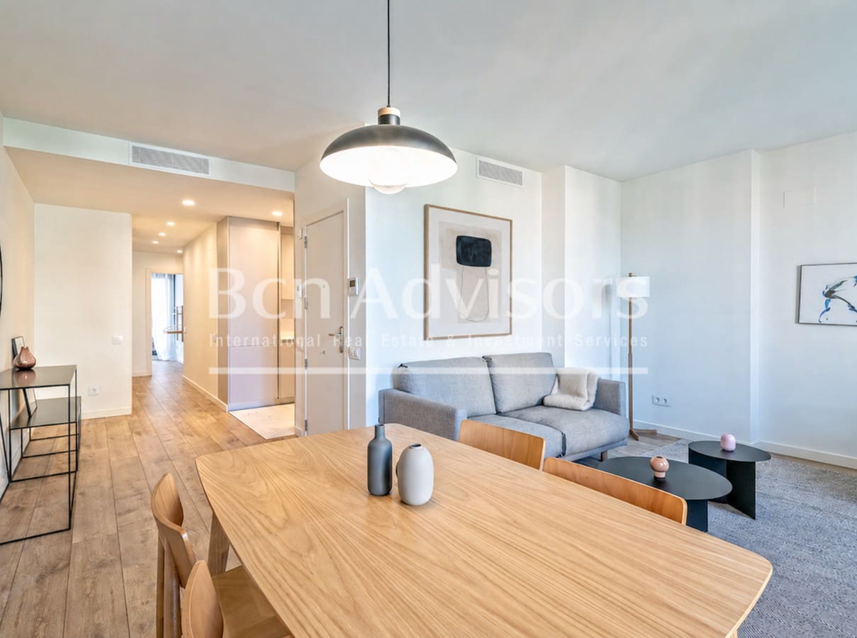 3 makuuhuone Kattohuoneisto myytävänä paikassa Barcelona kaupunki - 850 000 € (Ref: 9899264)