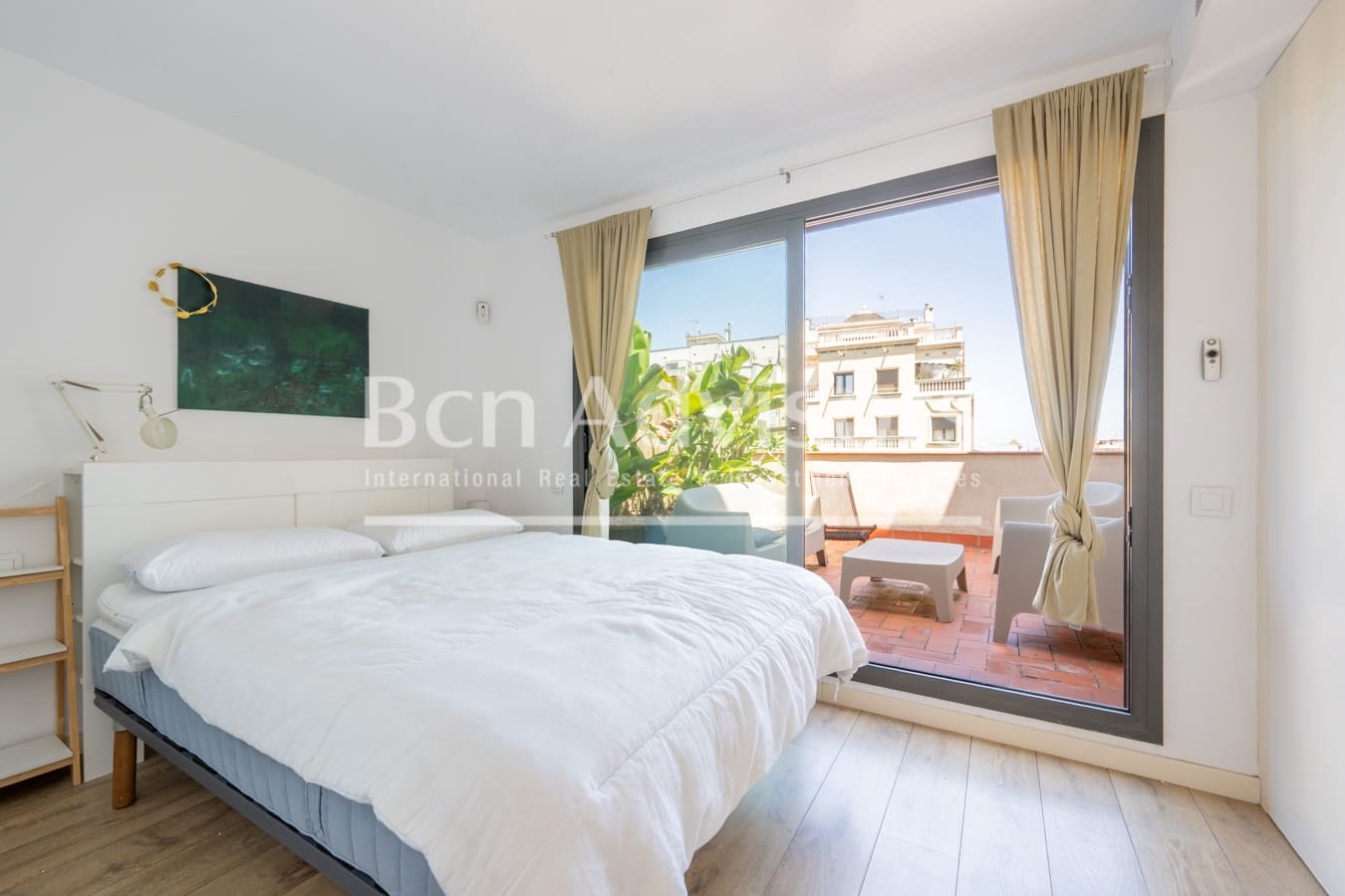 3 bedroom Penthouse for sale in Barcelona city - € 850,000 (Ref: 9899264)
