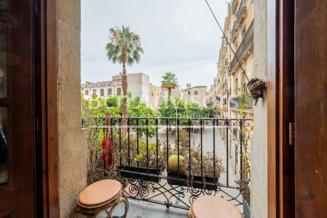 3 soveværelse Lejlighed til salg i Sant Pere, Santa Caterina i La Ribera, Barcelona by - € 650.000 (Ref: 9920064)