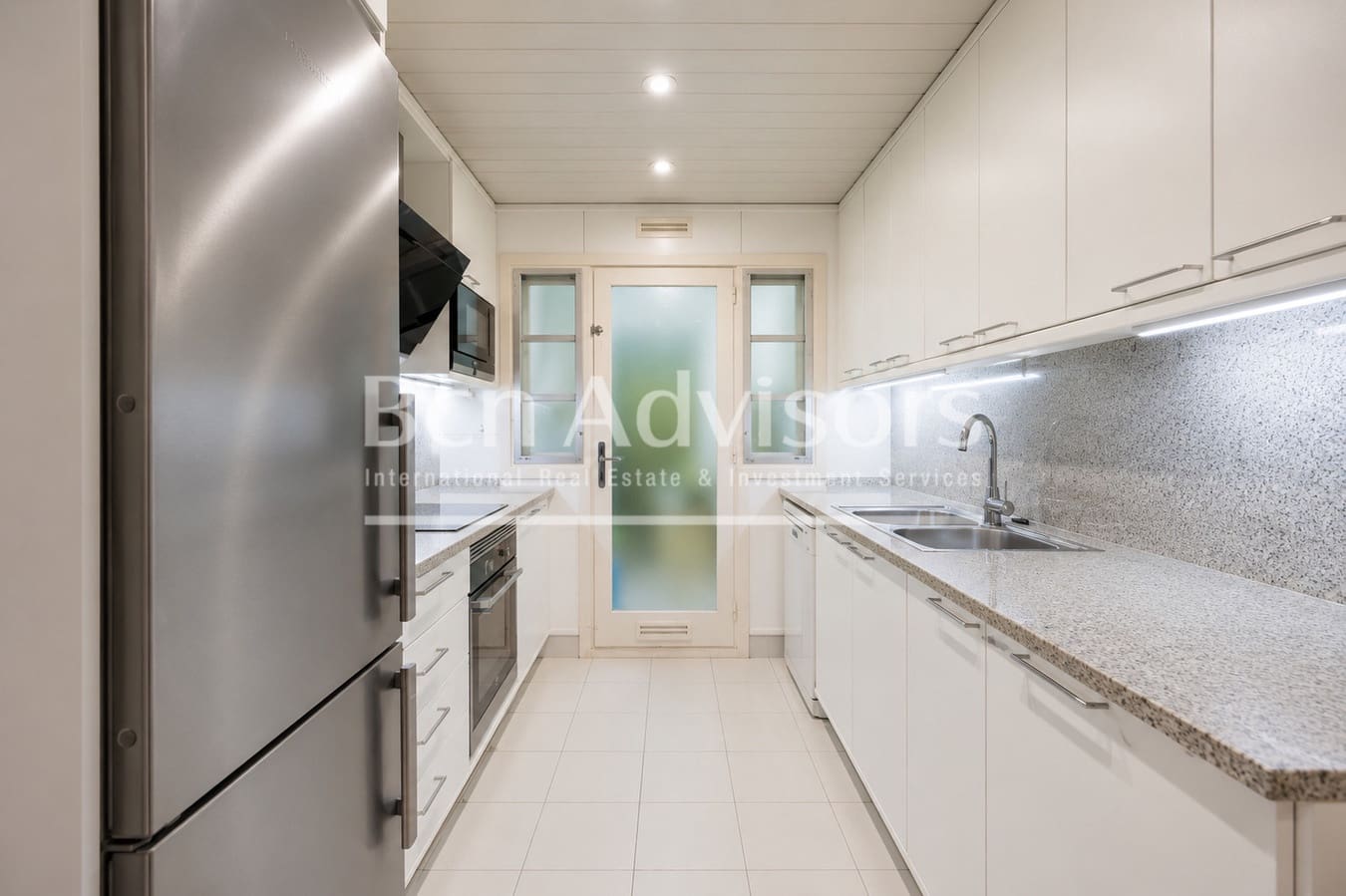 4 quarto Apartamento para venda em Barcelona cidade com garagem - 800 000 € (Ref: 9921916)
