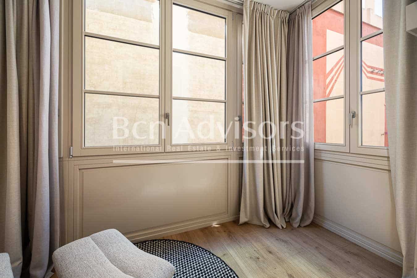 4 bedroom Apartment for sale in Barcelona city - € 1,870,000 (Ref: 9937787)