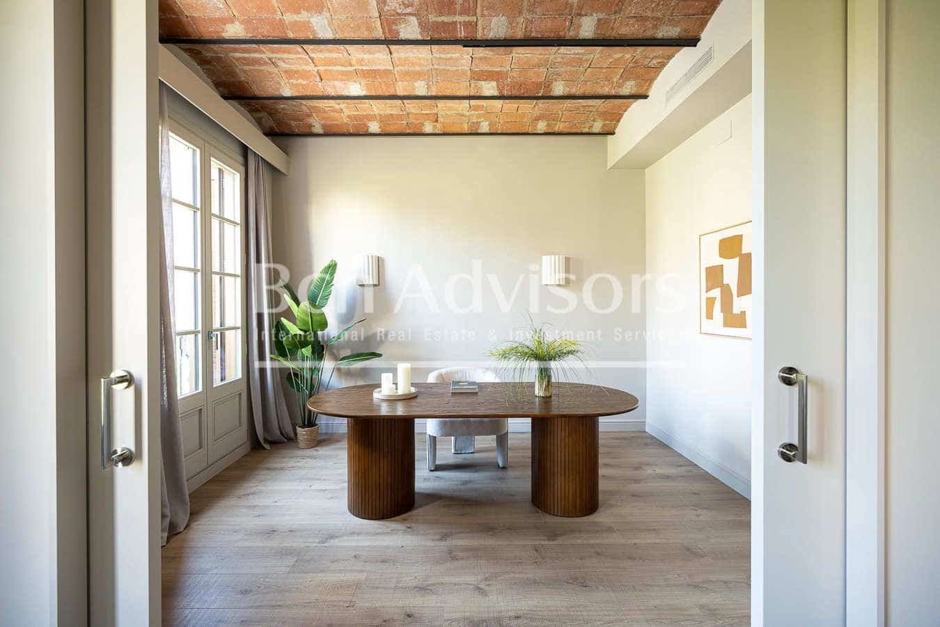 4 bedroom Apartment for sale in Barcelona city - € 1,870,000 (Ref: 9937787)