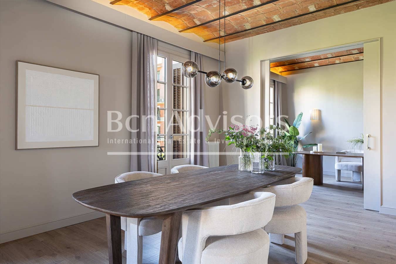 4 bedroom Apartment for sale in Barcelona city - € 1,870,000 (Ref: 9937787)