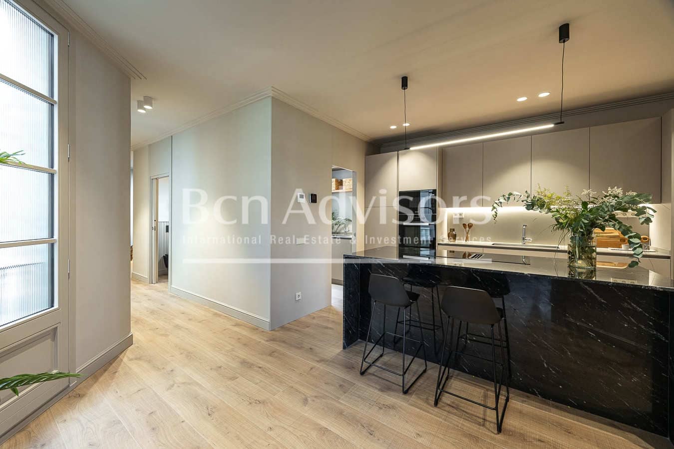 4 bedroom Apartment for sale in Barcelona city - € 1,870,000 (Ref: 9937787)