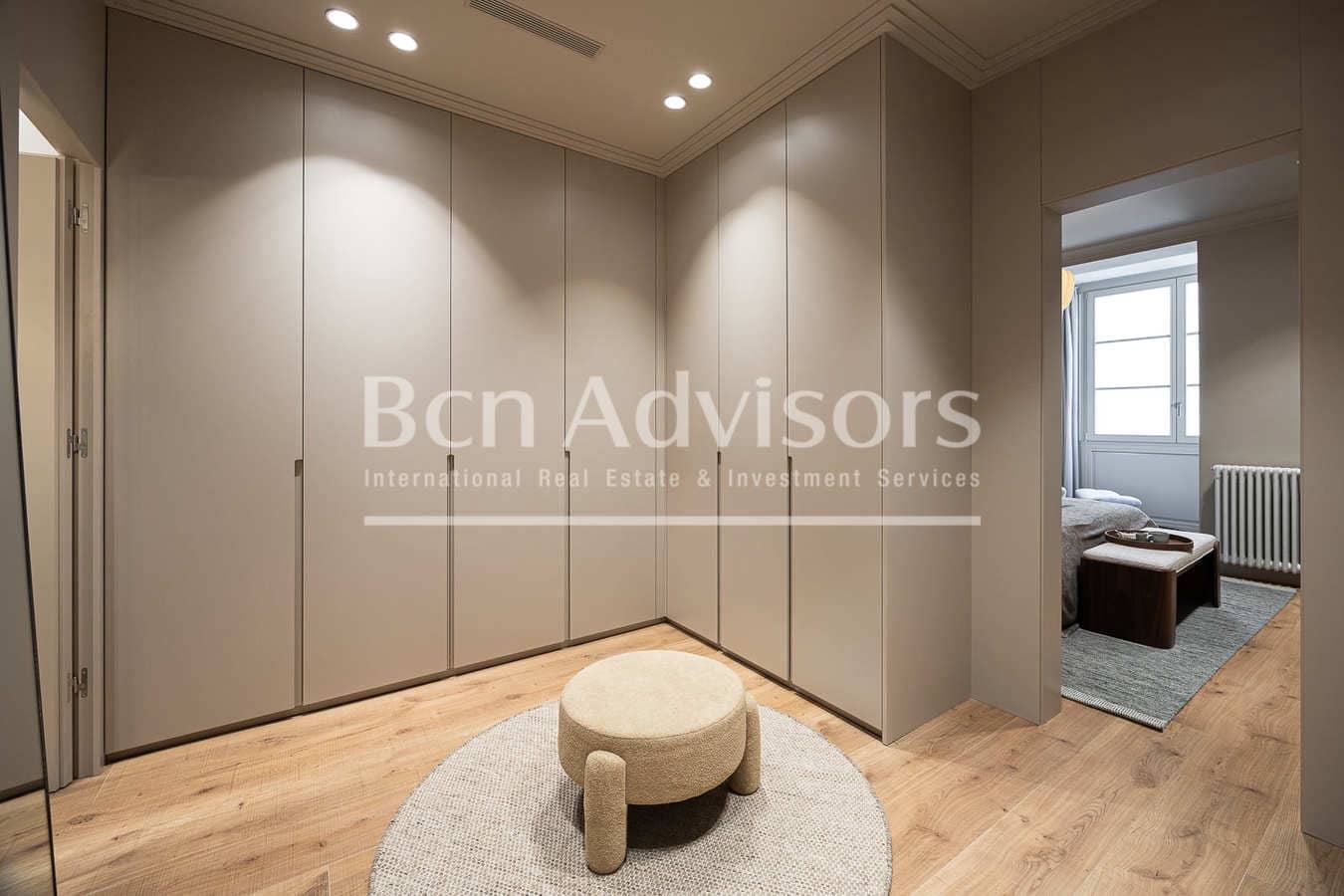 4 bedroom Apartment for sale in Barcelona city - € 1,870,000 (Ref: 9937787)