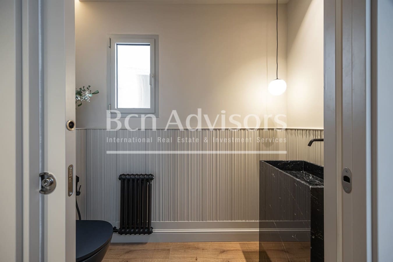 4 bedroom Apartment for sale in Barcelona city - € 1,870,000 (Ref: 9937787)