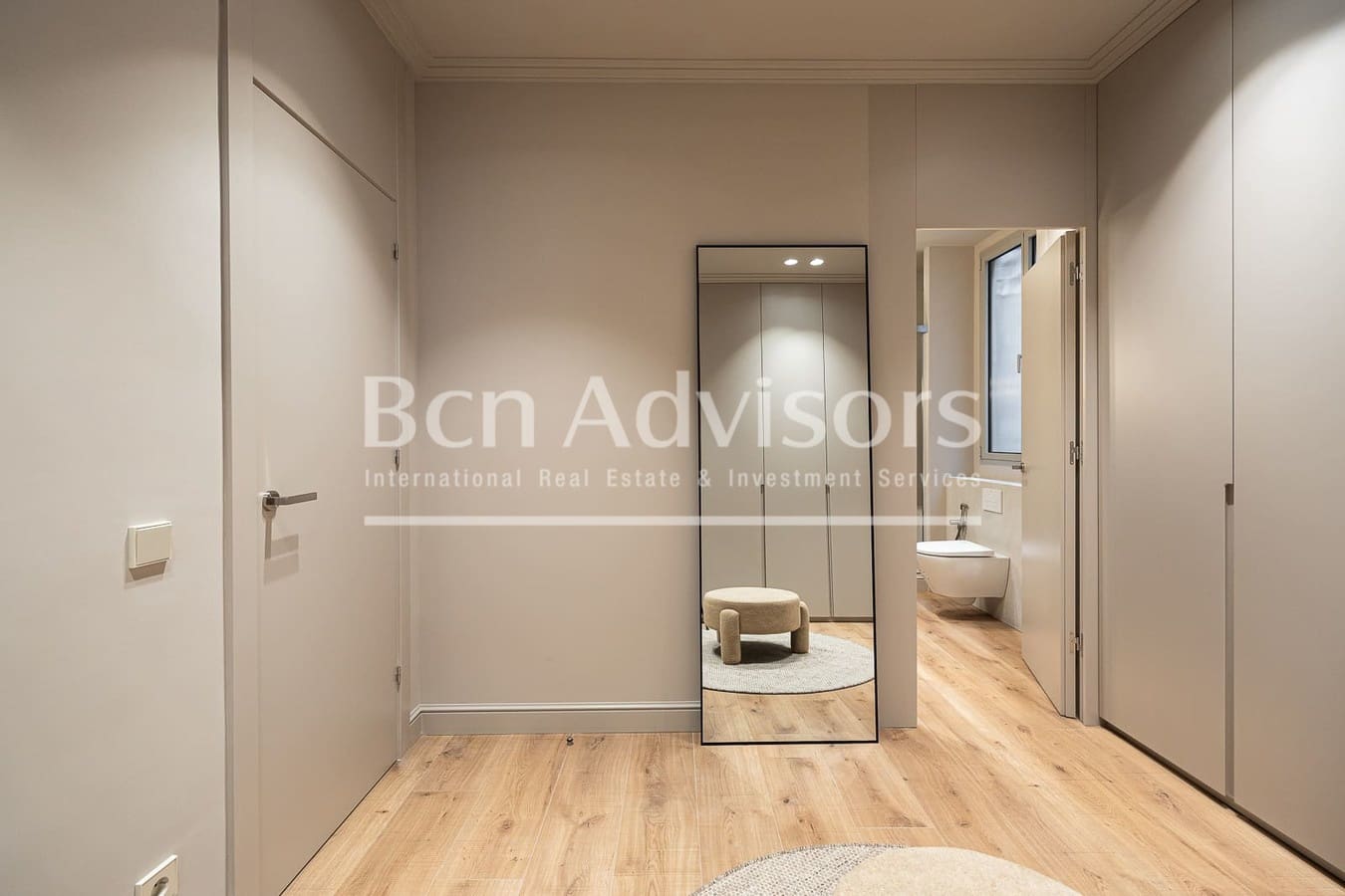 4 bedroom Apartment for sale in Barcelona city - € 1,870,000 (Ref: 9937787)