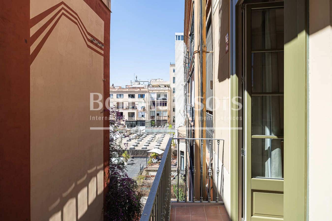 4 bedroom Apartment for sale in Barcelona city - € 1,870,000 (Ref: 9937787)