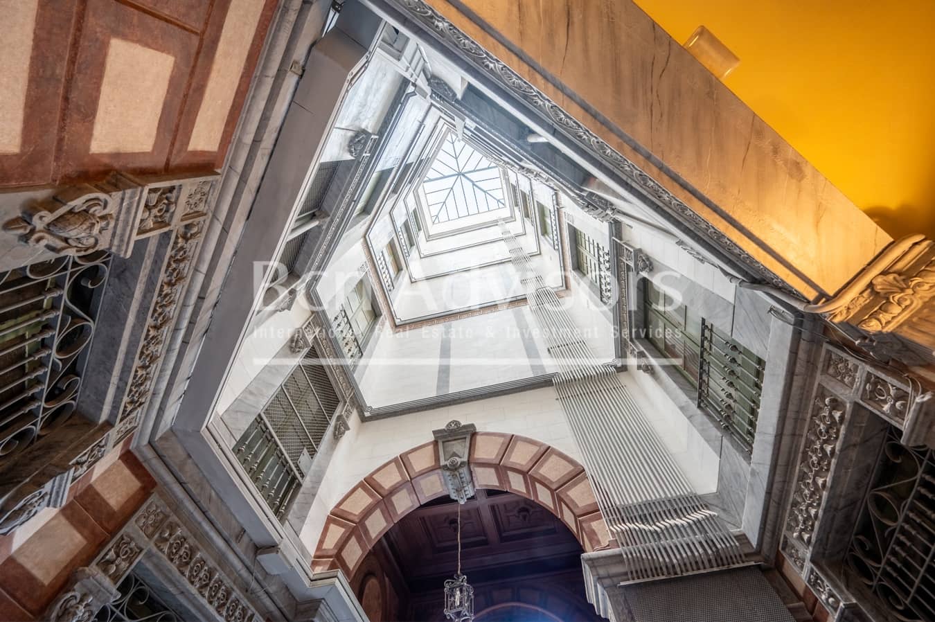 4 bedroom Apartment for sale in Barcelona city - € 1,870,000 (Ref: 9937787)