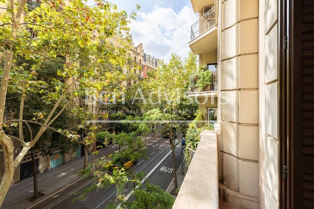 4 camera da letto Appartamento in vendita in L'Antiga Esquerra de L'Eixample, Barcelona città - 1.790.000 € (Rif: 9937788)