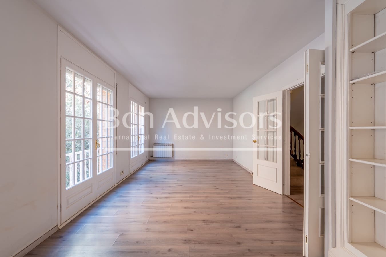 6 quarto Moradia para venda em Sant Just Desvern - 1 190 000 € (Ref: 9937789)