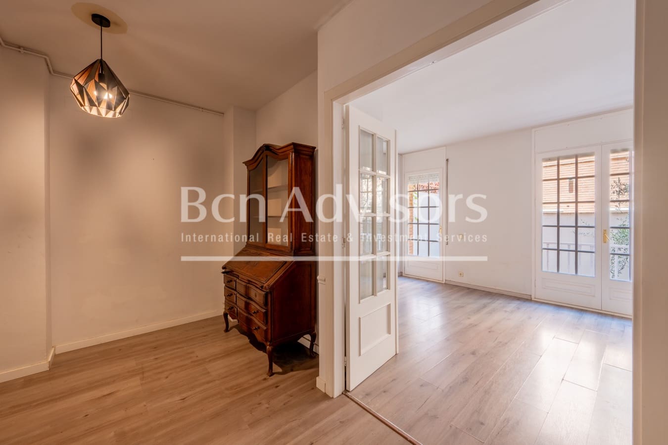 6 quarto Moradia para venda em Sant Just Desvern - 1 190 000 € (Ref: 9937789)